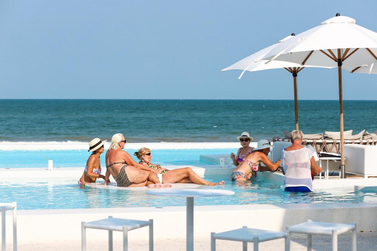 Sundance Dayclub Hua Hin Hotel Exterior photo